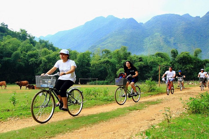 Private Transfer Hanoi Mai Chau One Way (Free hotel pickup)