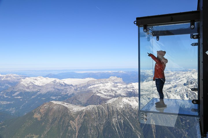 Chamonix & Mont Blanc Guided Day Trip with SkyView Panoramic bus