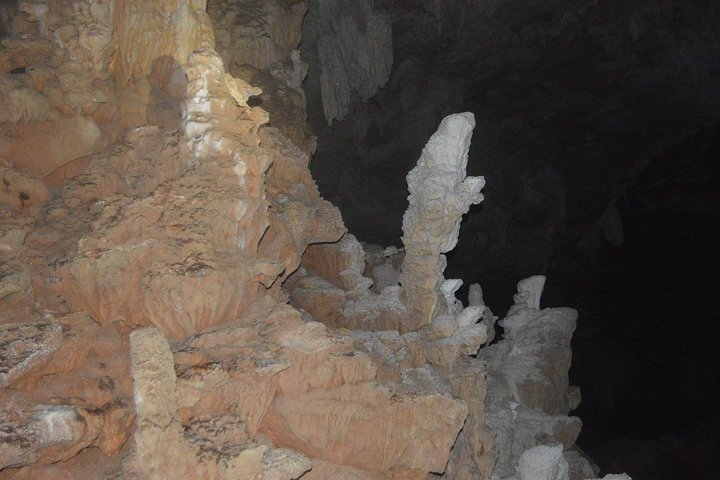 Cave Tubing in Belize with V.i.V.