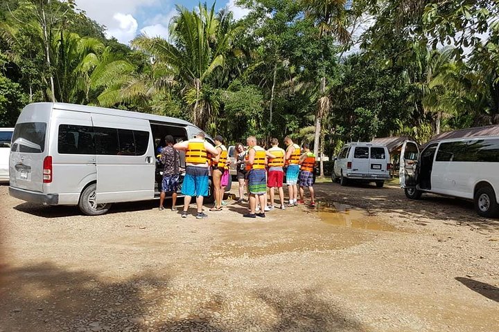 Cave Tubing in Belize with V.i.V.