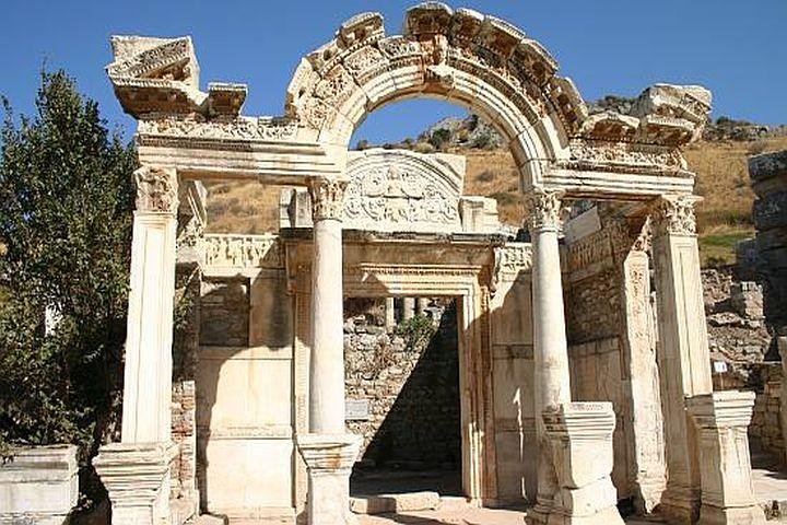 All Inclusive Private Access Ephesus Tour (SKIP-THE-LINE)