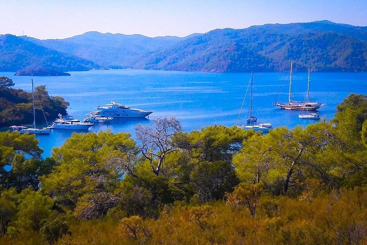 Gocek 12 Islands Cruise with Lunch & Transfer from Sarıgerme