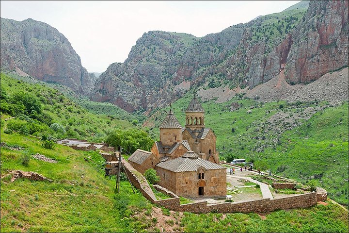 Group Tour: Khor Virap, Noravank, Tatev monasteries (wayback on Ropeway)