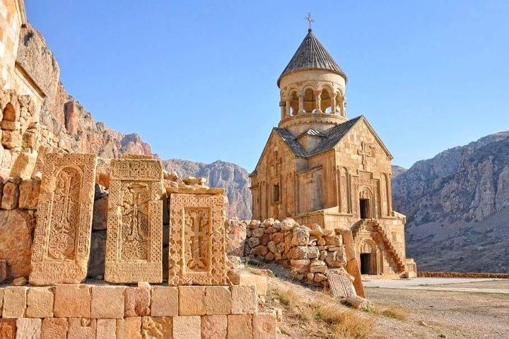 Group Tour: Khor Virap, Noravank, Tatev monasteries (wayback on Ropeway)