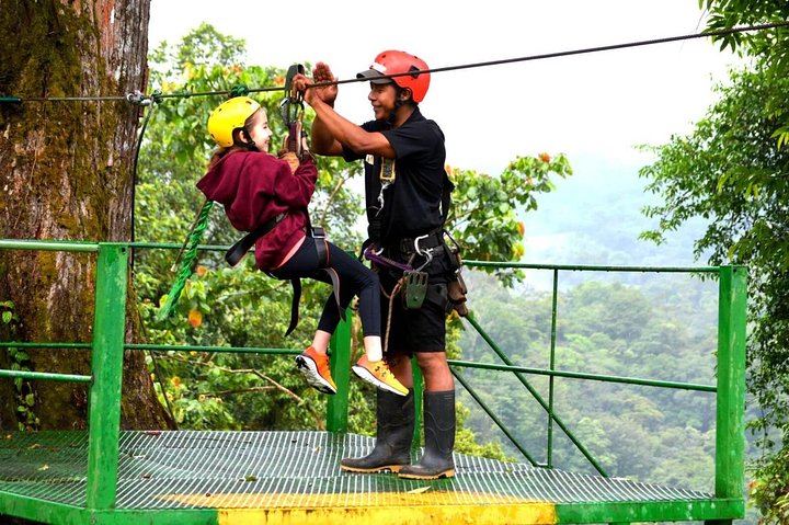 Arenal Volcano Full-Day Combo Tour with Lunch and Dinner