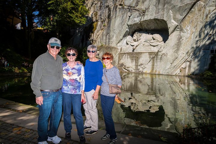 Lucerne Walking & Boat Tour: The Best Swiss Experience
