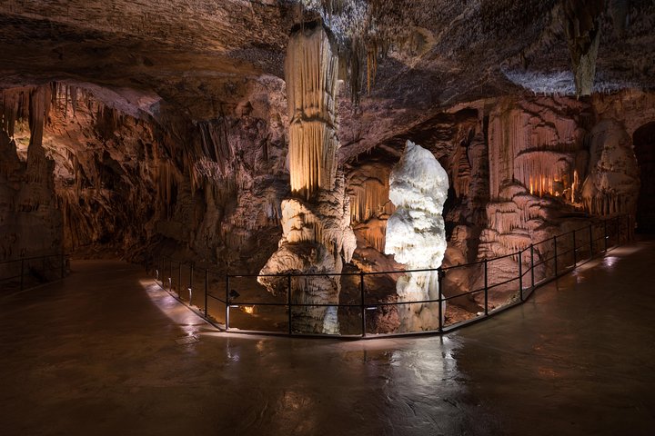 Slovenia in One Day: Small-Group Bled, Postojna Cave & Predjama