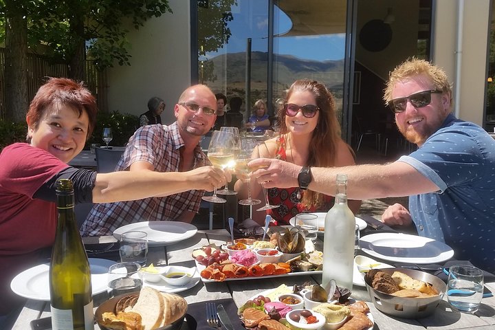 Wanaka Wine Tours - Boutique Tour