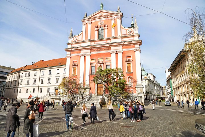 Zagreb to Ljubljana & Lake Bled Guided SMALL Group Tour (max 8)