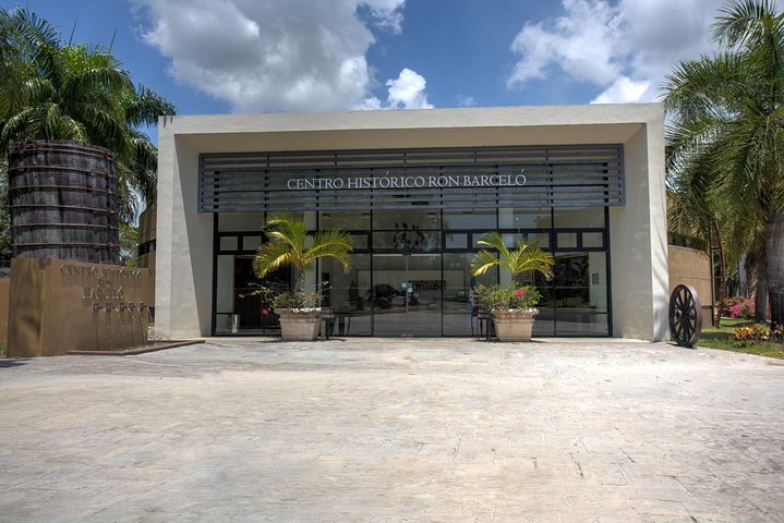 Ron Barcelo Anejo Experience Factory Tour