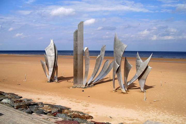 Omaha Beach D-Day Experience - Afternoon group tour from Bayeux