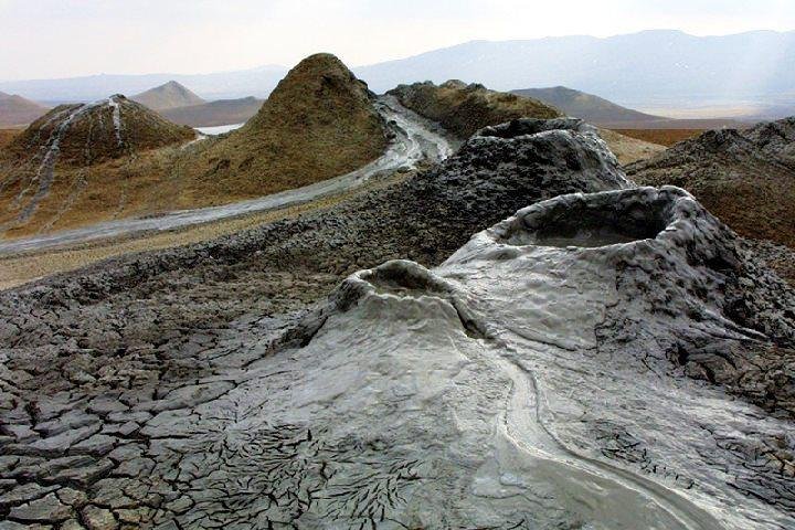 Gobustan & Mud, Fire Temple, Burning Mountain (Group & Private)