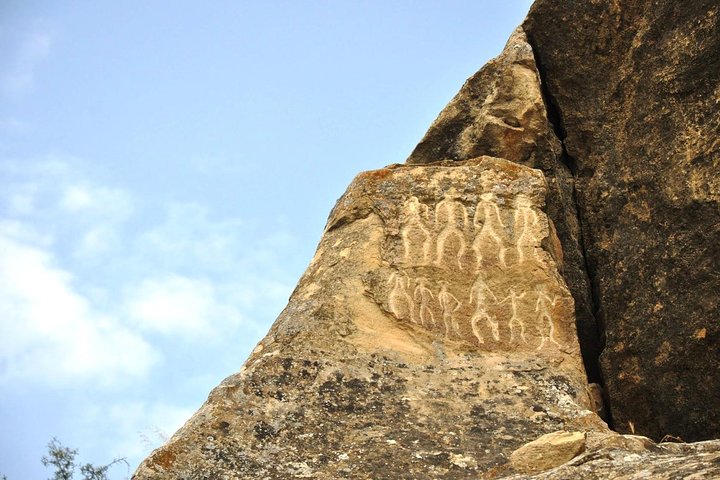 Gobustan & Mud, Fire Temple, Burning Mountain (Group & Private)