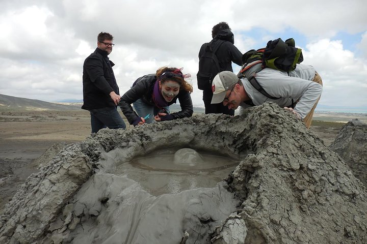 Gobustan & Mud, Fire Temple, Burning Mountain (Group & Private)