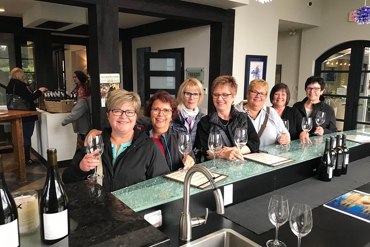 Full Day 4 Wineries Mission Hill & Quails Gate With Lunch Stop*