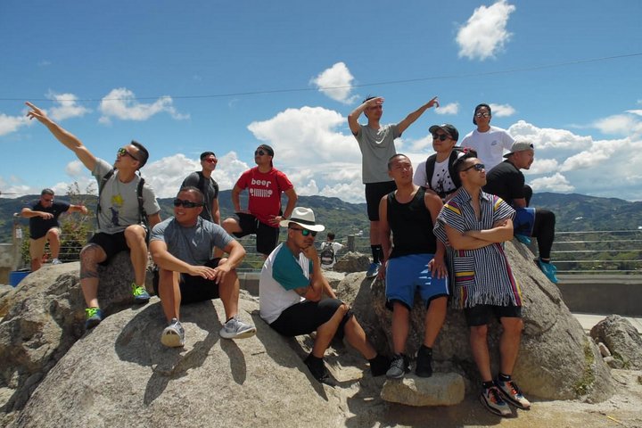 Guatapé Tour: Piedra del Peñol with Boat Tour, Breakfast, Lunch