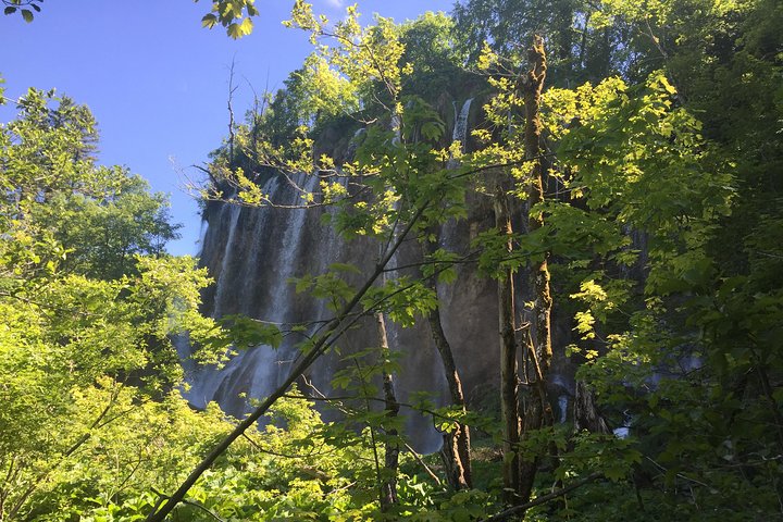 Plitvice Lakes with Ticket & Rastoke Guided Tour from Zagreb