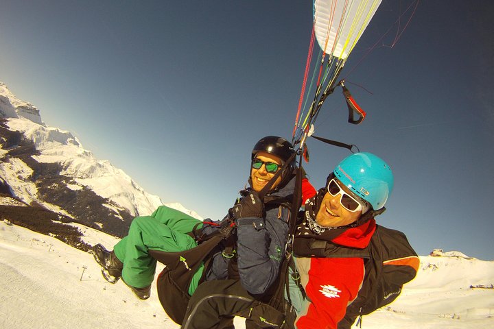 Davos Absolutely Free Flying Paragliding Tandem Flight 1'000 Meters High