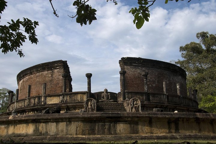 Day Excursion To Ancient City Polonnaruwa From Negombo
