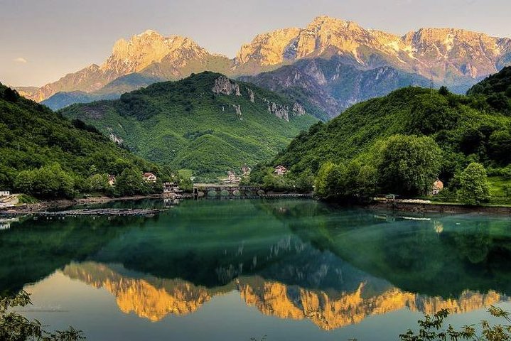 Mostar & Herzegovina 4 Cities Day-tour from Sarajevo (fees incl.)