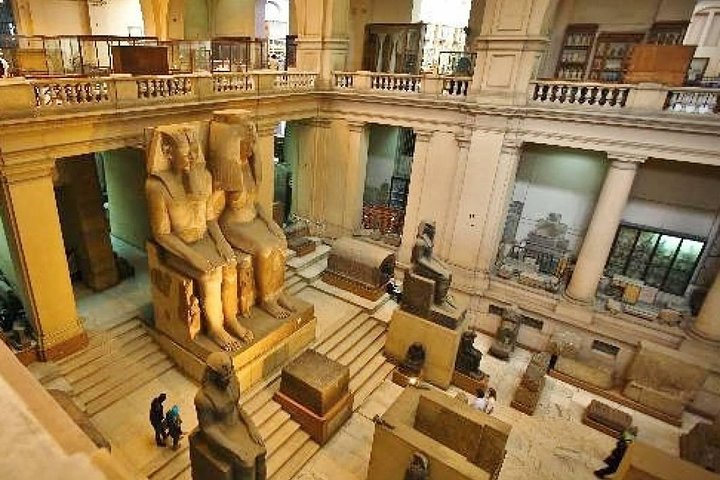 Cairo Top Tour Visit old Egyptian Museum
