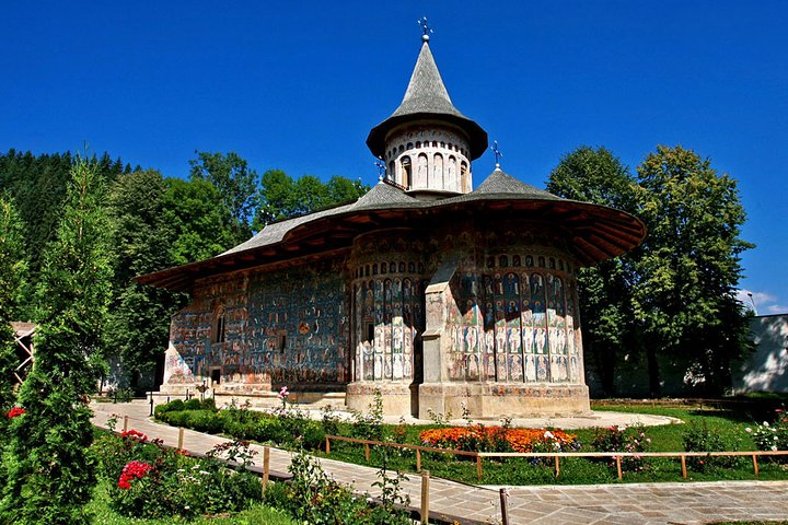 Day trip from Iasi to the UNESCO Painted Monasteries in Bucovina