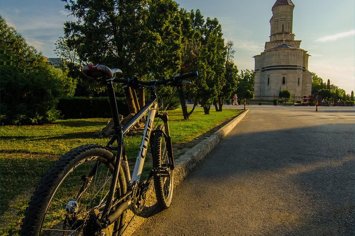 Private bike trip around Iasi