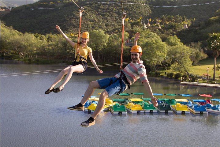 Las Cañadas Zipline Tour (with Luxury Roundtrip Transportation)