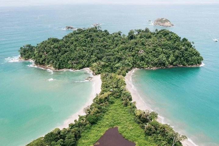 Manuel Antonio National Park from San José