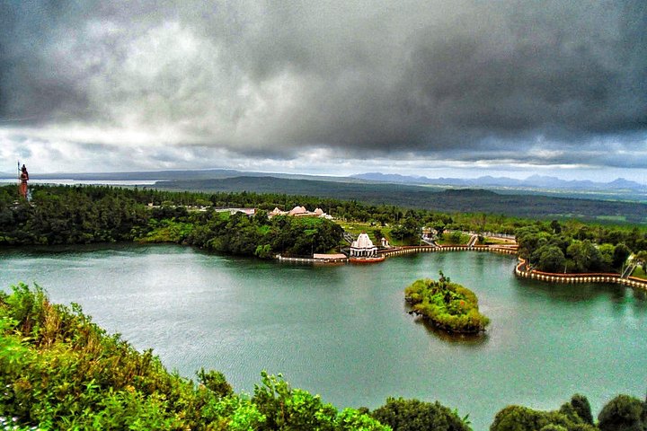 3-Day Private Mauritius Discovery with Optional Wild Dolphin Swim