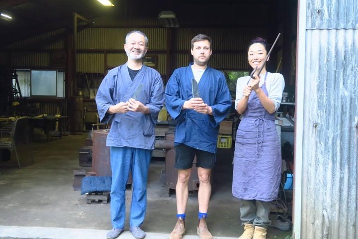 Make your own kitchen knife with a master blacksmith in Shimanto
