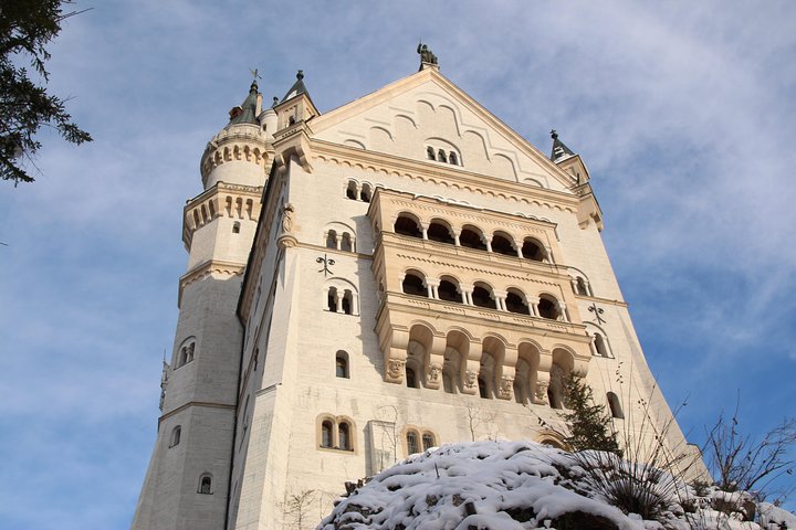 Neuschwanstein Castle Tour with Skip the Line from Hohenschwangau