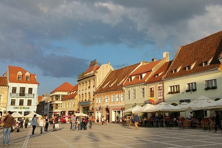 Castles of Transylvania: Private Day Trip from Bucharest