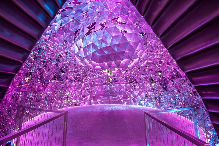 Swarovski Crystal Worlds Admission Ticket Including Shuttle Transfer from Innsbruck