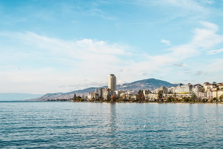 Chillon Castle & Chaplin's world Tour with cruise from Lausanne