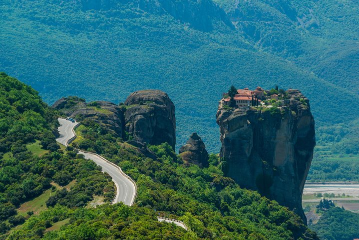 Discover Meteora's Monastic Heritage: Personalized Private Tour