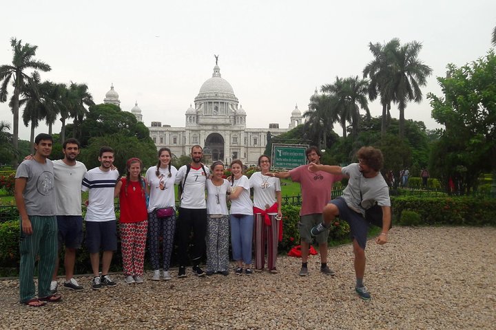 Explore Kolkata: Private 1-Day and 2-Day Tour Options