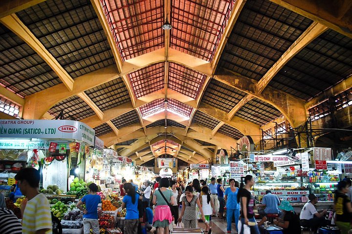 Small-group Saigon City Tour: 4-Hour Must-see Iconic Landmarks