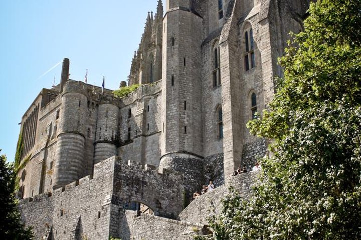 Private Day Tour of Mont Saint-Michel from Caen