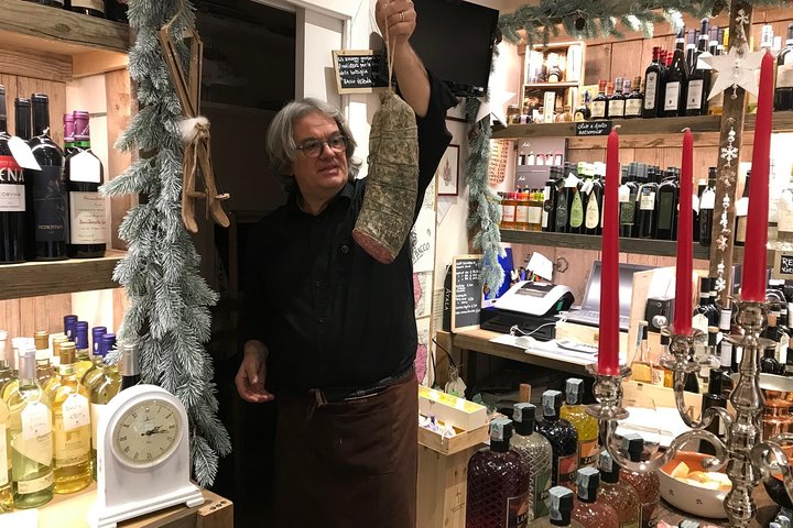 Verona walking tour:food&wine,history lunch or dinner & funicular