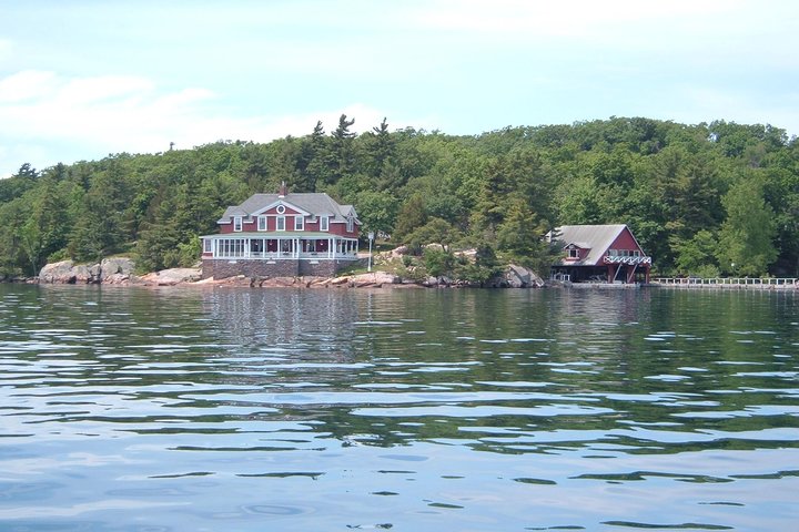 1000 Islands Canada (No passports required, Departing from the US