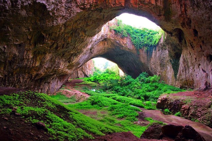 Tour to Lovech, Devetaki cave & Krushuna waterfalls