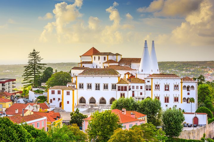 Sintra and Cascais Small-Group Day Trip from Lisbon