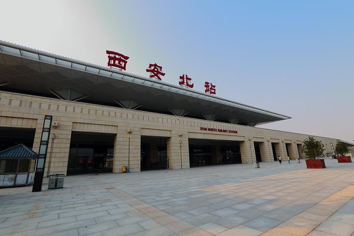 Luoyang Longmen & Shaolin Private Day Tour from Xian by HSR Train
