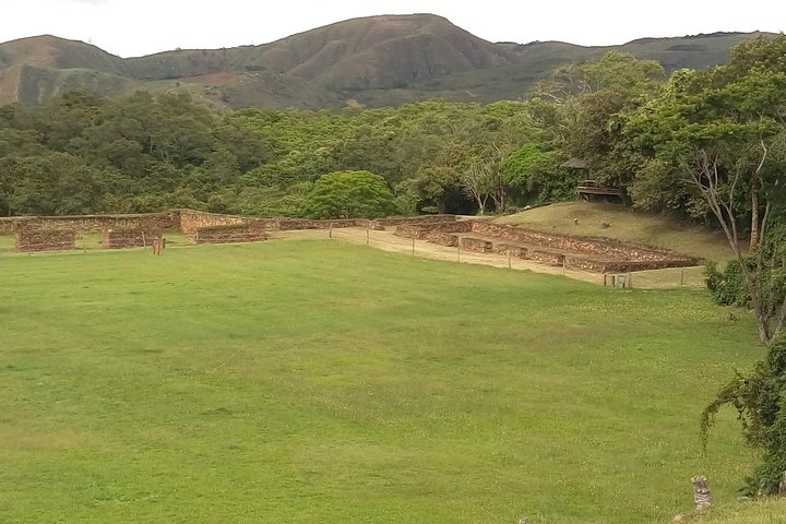 Samaipata Fort Tour: Ancient Ruins in 1 Full Day