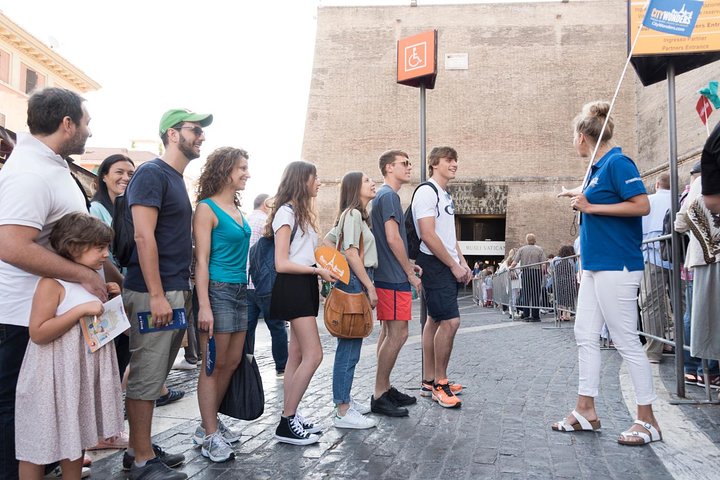 Vatican Museums, Sistine Chapel & St Peter’s Basilica Guided Tour