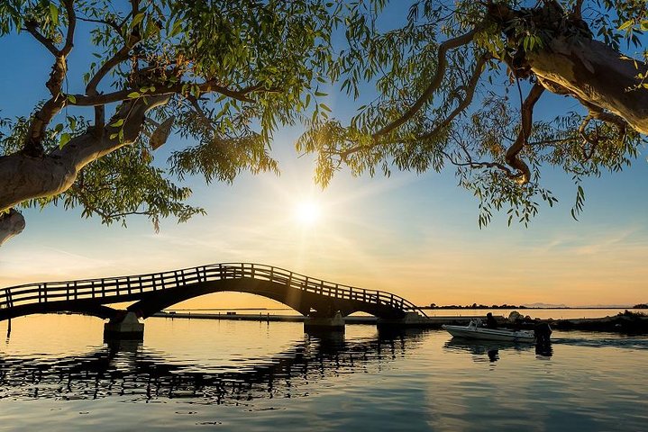 Traditional Lefkada Tour