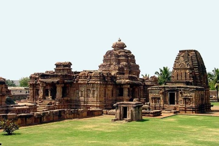 Explore Badami, Aihole and Pattadakal from Hospet