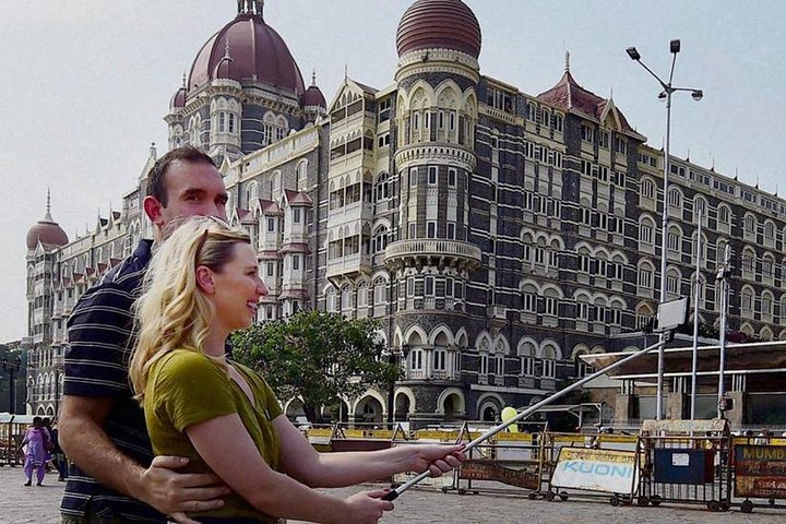 Private Mumbai Sightseeing Tour (Traveller's Choice Award Winner)