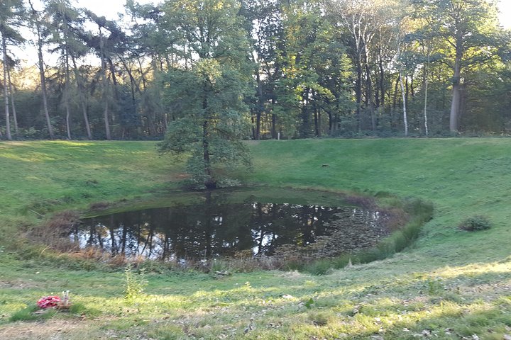 Australian Battlefields Private Tour in Fromelles and Flanders from Lille
